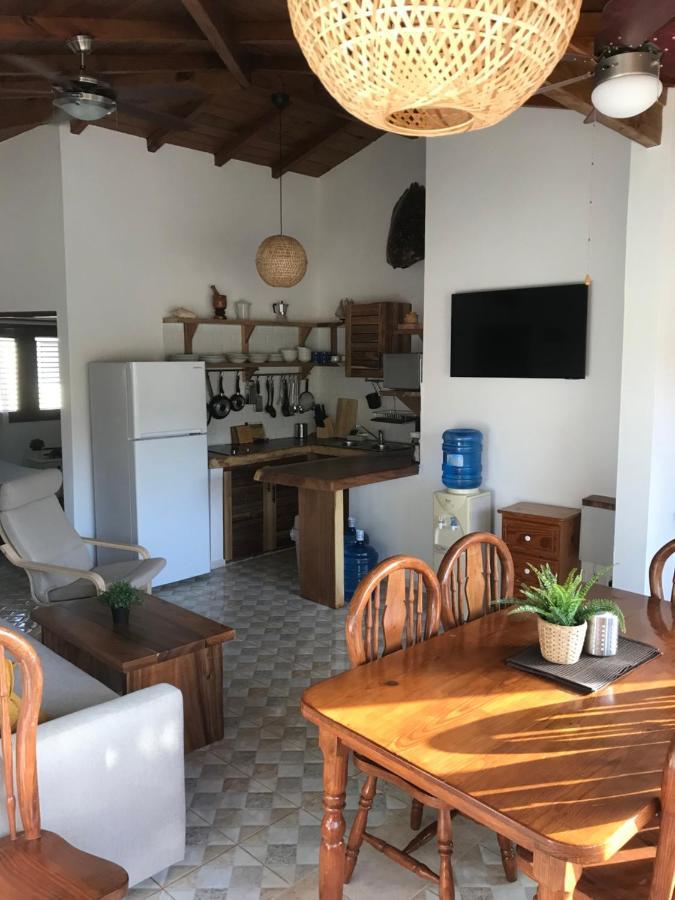 Cozy Oceanfront Villa With Direct Beach Access Лас-Терренас Екстер'єр фото