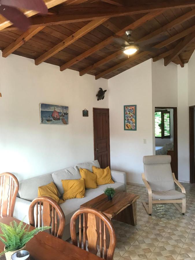 Cozy Oceanfront Villa With Direct Beach Access Лас-Терренас Екстер'єр фото